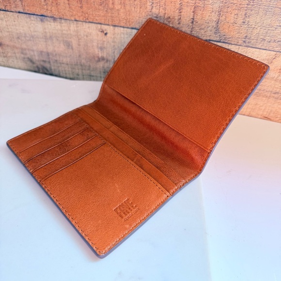 NWOT Frye Austin Passport Wallet - Picture 5 of 5